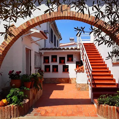 Bed & Breakfast Pins Tordus